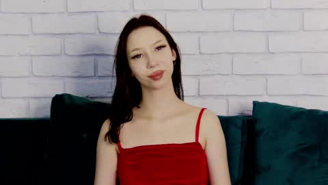 Malialandre online show from February 14, 5:30 am