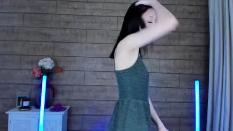 Malialandre online show from March 10, 2:37 pm
