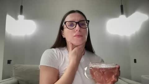 Snapshot of malina568708 chatting on February 3, 5:56 pm malina568708 online show from February 3, 5:56 pm