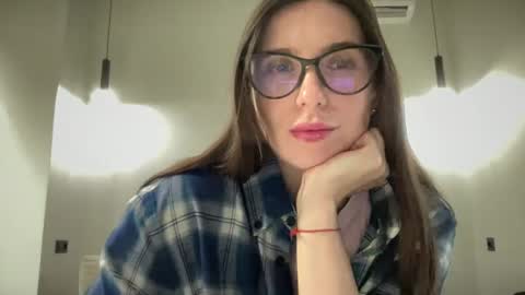Snapshot of malina568708 chatting on January 13, 2:00 pm malina568708 online show from January 13, 2:00 pm
