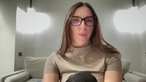 Snapshot of malina568708 chatting on February 12, 3:39 pm malina568708 online show from February 12, 3:39 pm