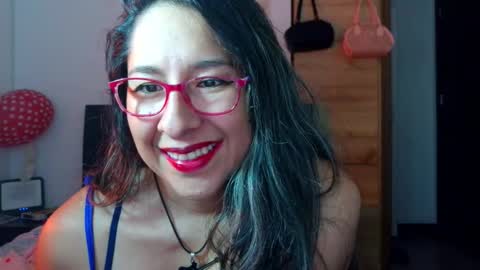 Malishka  online show from December 14, 2:39 am