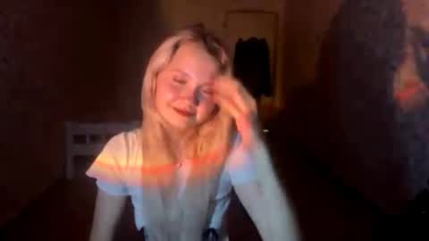Amelia online show from September 10, 3:23 pm