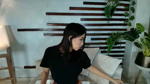mallory_dietlinde online show from May 15, 2:49 am