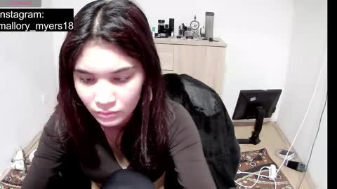 mallorymyers online show from December 21, 8:46 pm