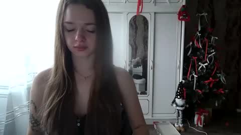 Mamie Trish online show from December 18, 8:31 am