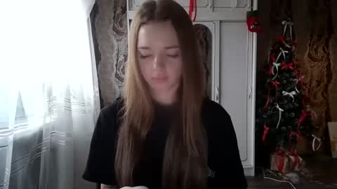 Mamie Trish online show from December 4, 8:45 am