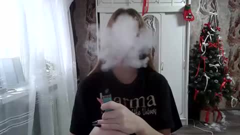 Mamie Trish online show from December 5, 11:16 am