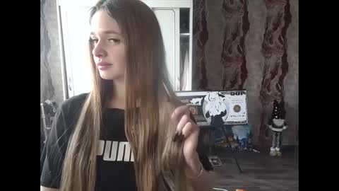 Mamie Trish online show from February 21, 1:33 pm