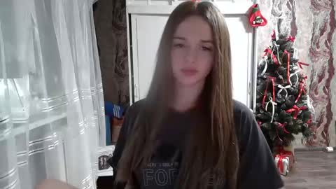 Mamie Trish online show from December 13, 7:32 pm