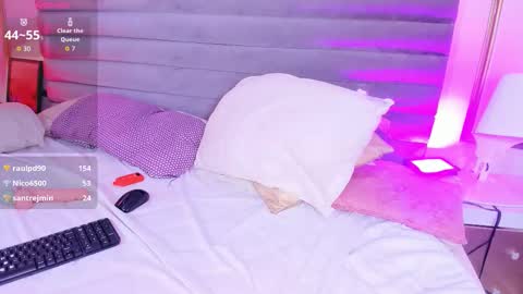 Mandy online show from November 7, 12:49 am