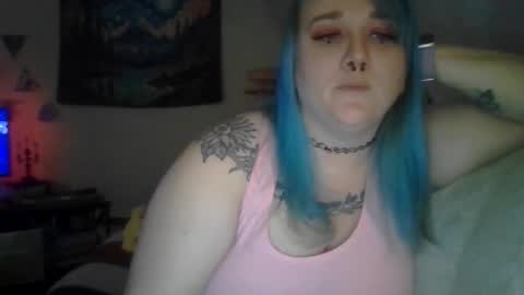 ManicPixiePop online show from November 13, 12:31 am