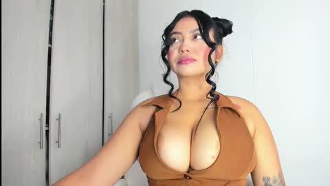 MANUELA online show from February 28, 1:32 pm