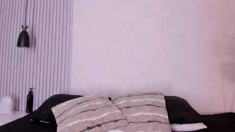 Manu online show from April 6, 11:33 am