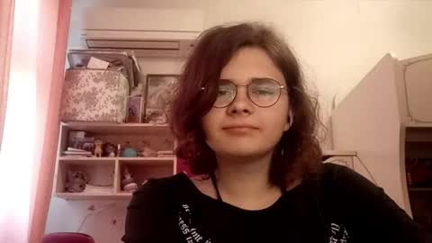 Hi Im Vini 18 years old online show from September 20, 11:30 am
