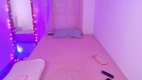     online show from February 19, 6:46 am