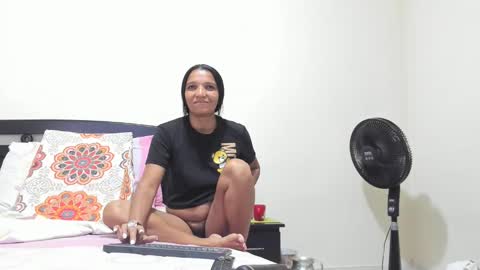Mara online show from December 24, 11:38 am