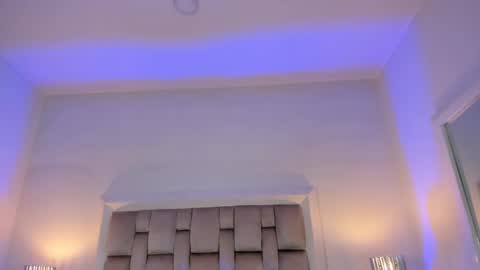 Mara online show from December 13, 3:16 am