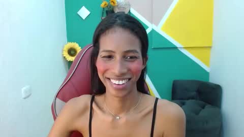Snapshot of mara_summer chatting on February 8, 2:05 pm Mara 3 online show from February 8, 2:05 pm