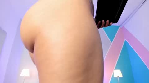 Snapshot of mara_winters_ chatting on October 4, 12:11 pm mara_winters_ online show from October 4, 12:11 pm