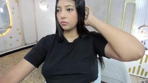 Snapshot of maraluna_ chatting on September 16, 10:23 am Maraluna online show from September 16, 10:23 am