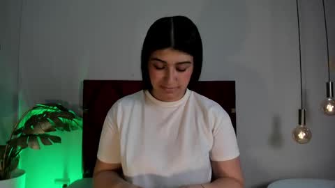 Snapshot of mararosenthal chatting on September 26, 11:52 am MaraRosenthal online show from September 26, 11:52 am