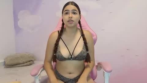 maraxrivera online show from September 8, 8:08 pm