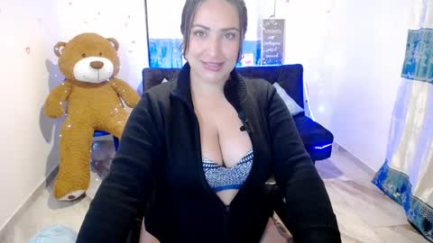 Marce online show from October 6, 8:46 pm