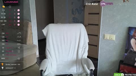 Snapshot of marceline_v chatting on October 26, 3:35 am Marcy online show from October 26, 3:35 am