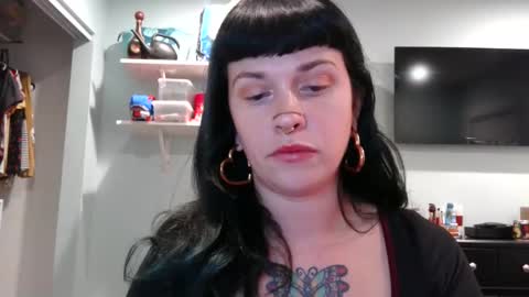 MarcelineAltaria online show from December 19, 5:51 am