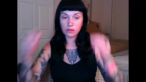 MarcelineAltaria online show from December 16, 4:45 am