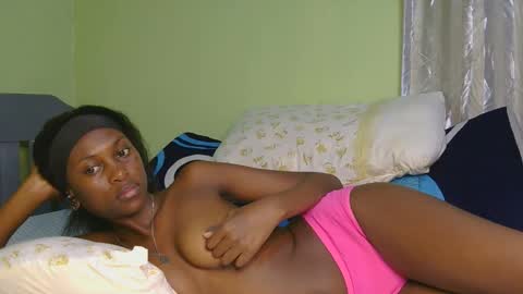 Snapshot of marclyne_cy chatting on October 26, 8:32 am marclyne_cy online show from October 26, 8:32 am