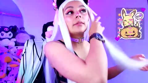 Snapshot of marcy_neko chatting on October 23, 12:22 pm Marceline online show from October 23, 12:22 pm