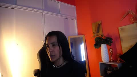 Snapshot of margare_scarlett chatting on December 9, 9:58 pm margare_scarlett online show from December 9, 9:58 pm