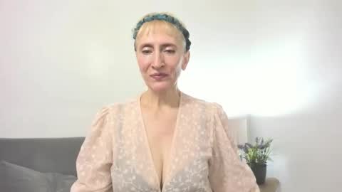 margaretmature online show from October 11, 12:41 pm