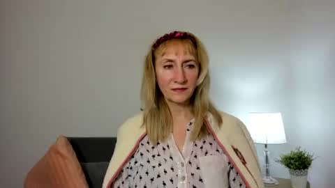 margaretmature online show from February 27, 4:32 pm