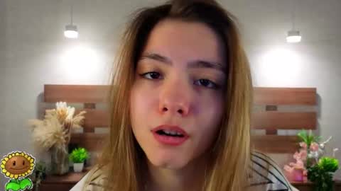 Call me Margie33 online show from February 12, 8:49 am