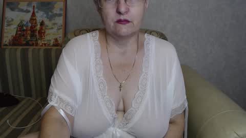 Snapshot of margieevans chatting on October 3, 6:51 am MargieCheerful kind and affectionate online show from October 3, 6:51 am