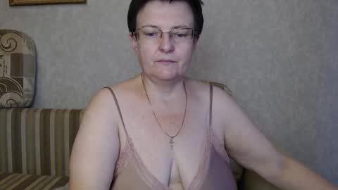 Snapshot of margieevans chatting on October 24, 11:50 am MargieCheerful kind and affectionate online show from October 24, 11:50 am