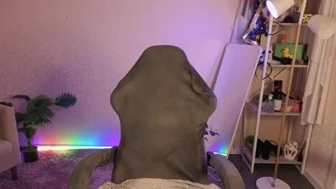 Margo online show from April 1, 1:41 pm