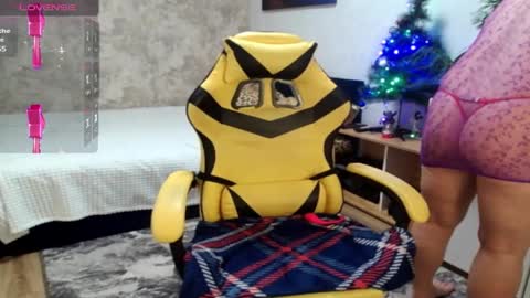 Mari online show from December 8, 3:24 pm