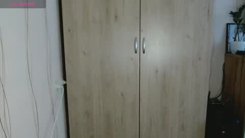 Mari online show from October 22, 7:57 am