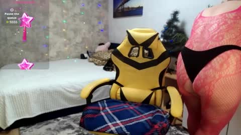 Mari online show from December 9, 4:47 pm
