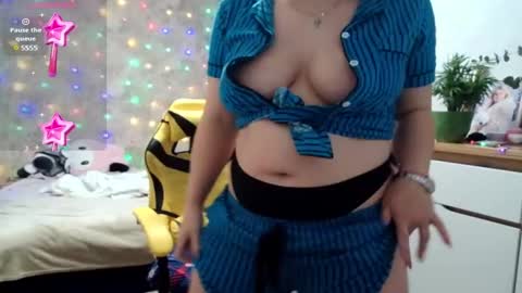 Mari online show from December 17, 5:07 am