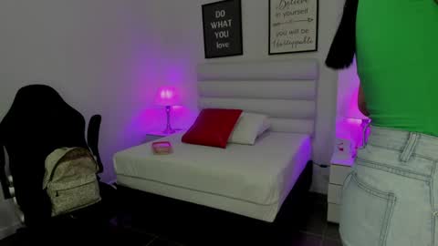 mari_salgado online show from January 22, 11:12 am