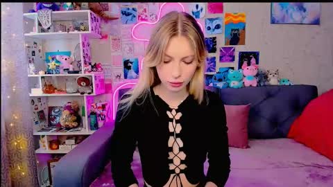 Snapshot of maria_hunt chatting on February 27, 4:20 am Maria online show from February 27, 4:20 am