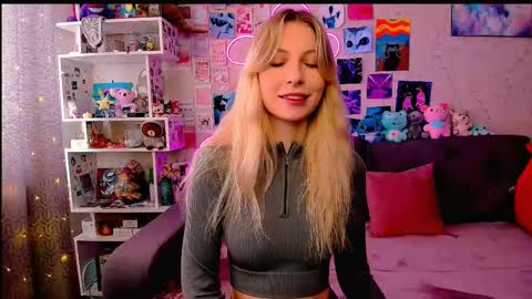 Snapshot of maria_hunt chatting on February 25, 5:08 am Maria online show from February 25, 5:08 am
