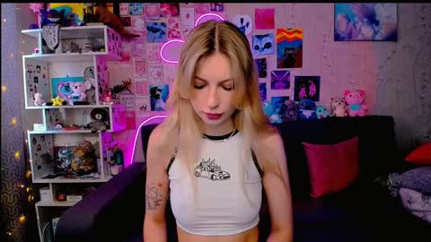 Snapshot of maria_hunt chatting on February 6, 3:48 am Maria online show from February 6, 3:48 am