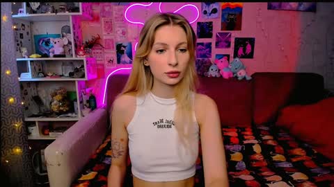 Snapshot of maria_hunt chatting on January 23, 4:19 am Maria online show from January 23, 4:19 am