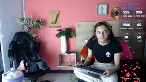 maria_turner1 online show from May 28, 10:02 am